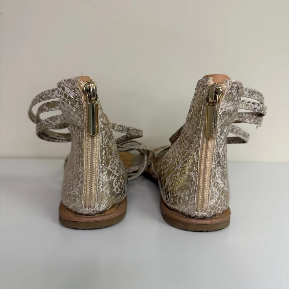 Cat&Jack: Girls Gold Metallic Gladiator Strappy Zipper Sandals, Size 3
